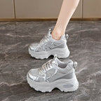 Damen Sportliche Plateau-Sneakers mit atmungsaktiver Mesh-Oberfläche und dämpfender Sohle R&B