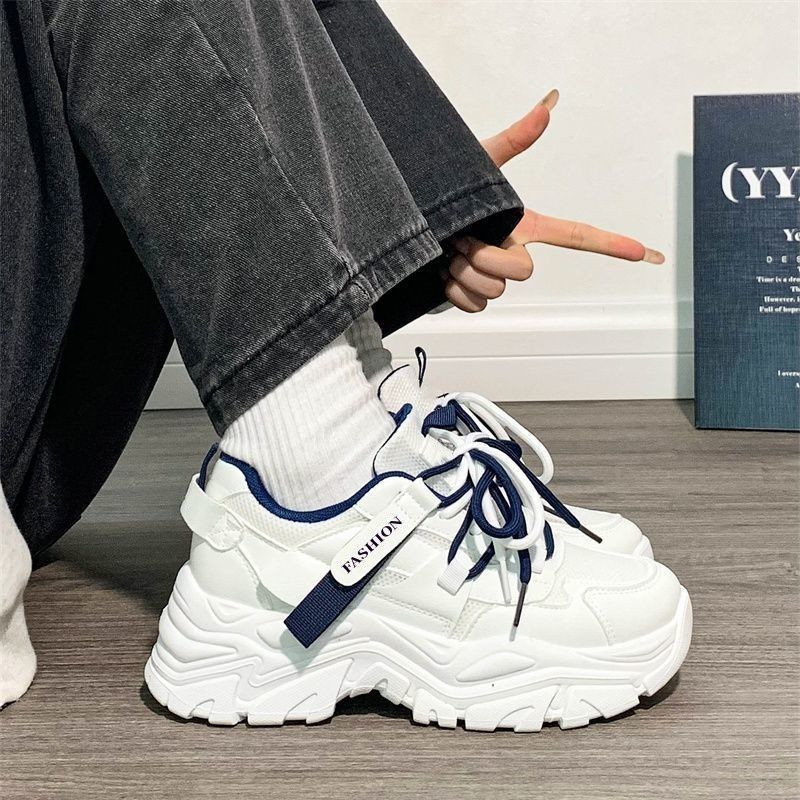 Damen Chunky Sneaker mit rutschfester Sohle und modischen Details R&B