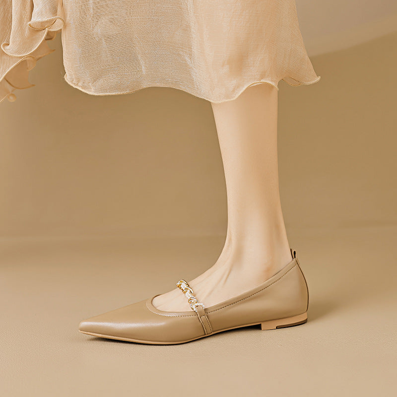 Damen Ballerinas aus Leder mit edlem Kettendetail