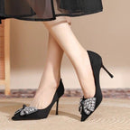 Damen Elegante High Heels mit glitzerndem Schleifen-Detail und spitzem Zehenbereich R&B