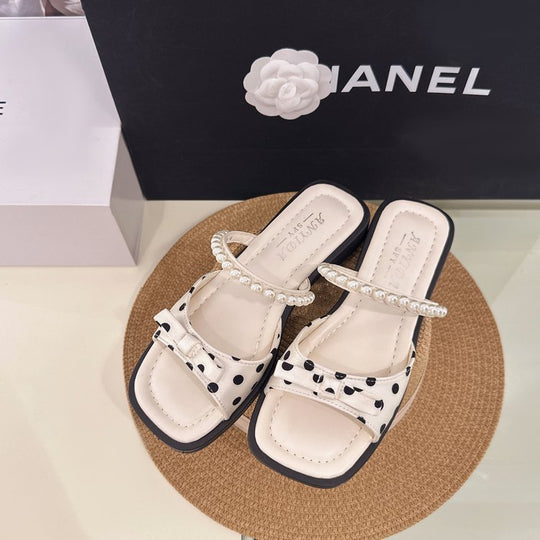 Damen elegante Sandalen mit perlenverziertem Riemendesign R&B