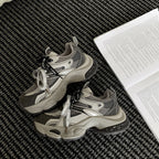 Damen Sportliche Sneakers mit innovativem Design und atmungsaktiver Obermaterialstruktur R&B