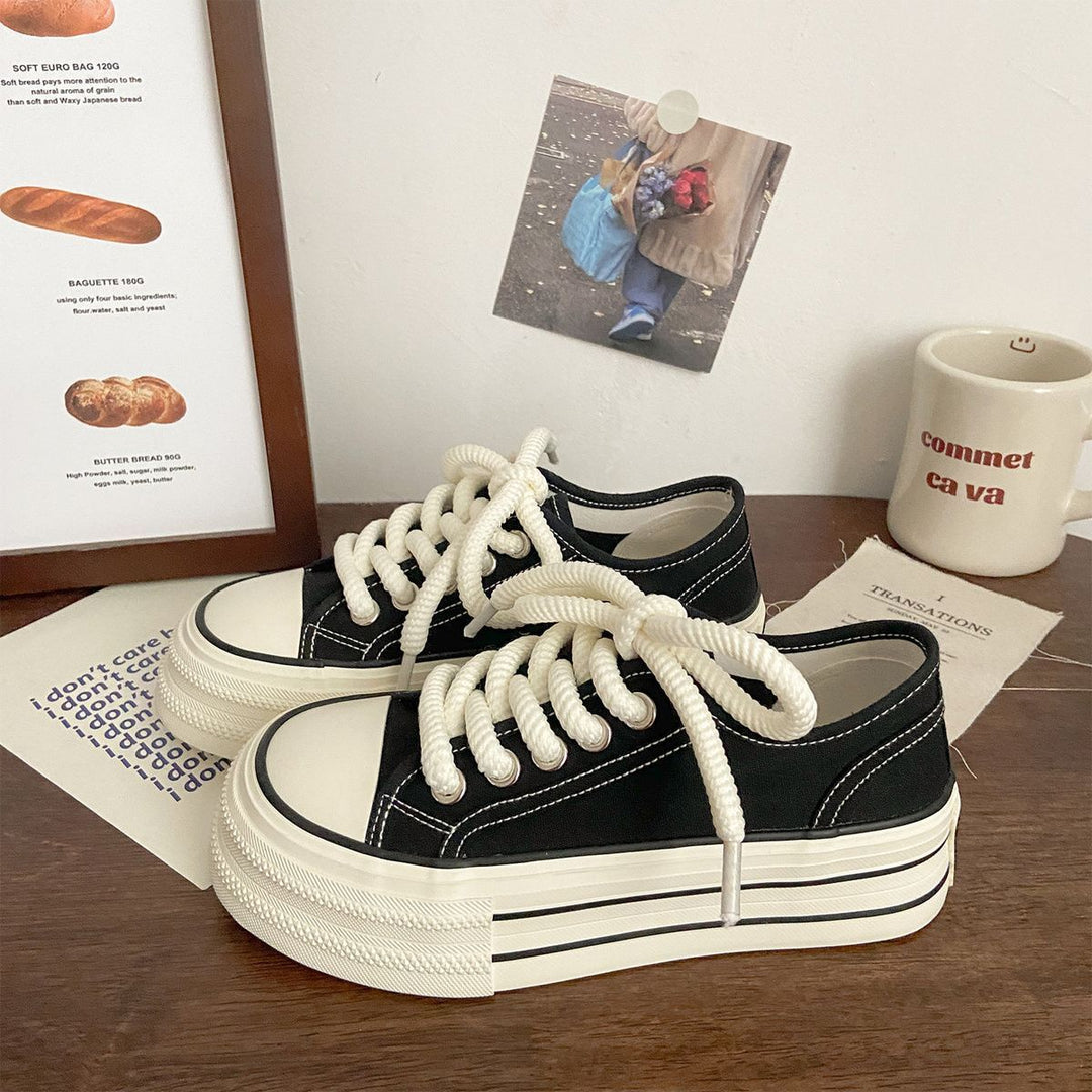 Damen Fashion Plateau Sneakers mit robustem Obermaterial und gestreiftem Sohlenprofil R&B