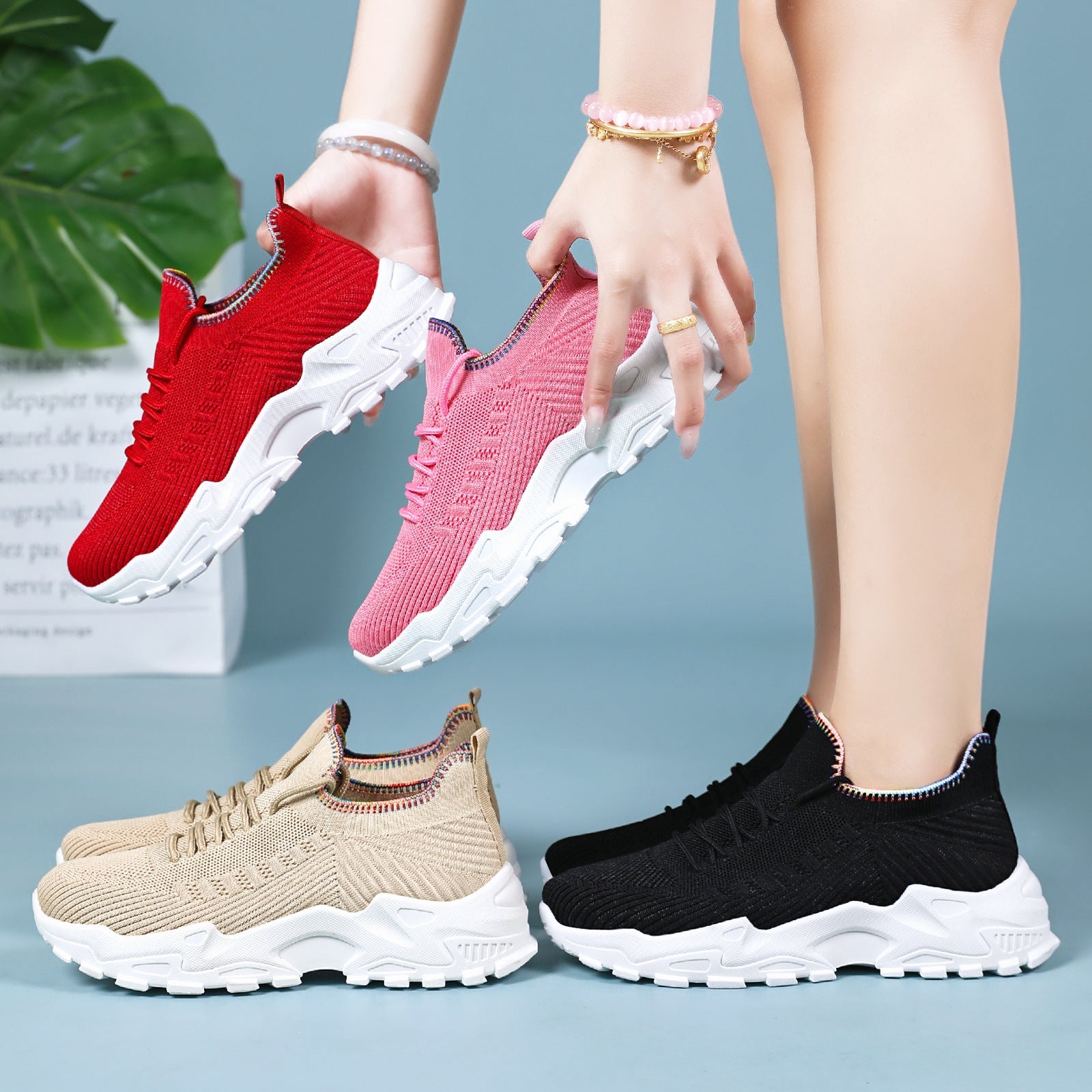 Damen Sportliche Sneaker mit elastischem Strickoberteil und dämpfender Sohle R&B