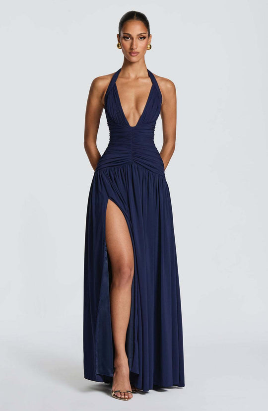 Damen Elegantes Maxikleid mit halterlosem Ausschnitt und raffiniertem Faltenwurf R&B