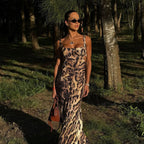 Damen Maxikleid mit tierischem Motiv und elegantem Schnitt R&B
