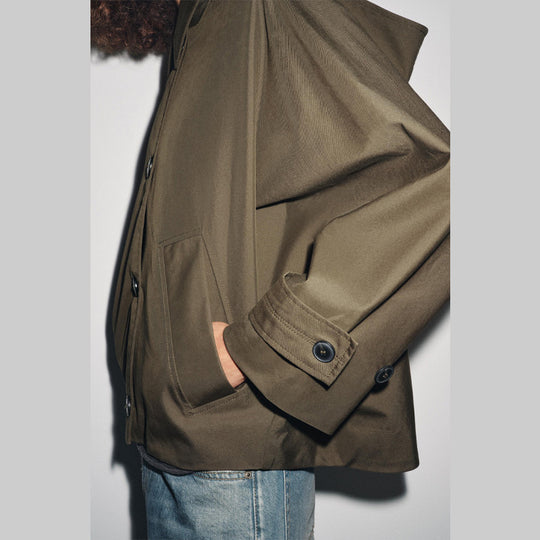 Damen Kurzjacke mit lässigem Schnitt und Knopfleiste R&B