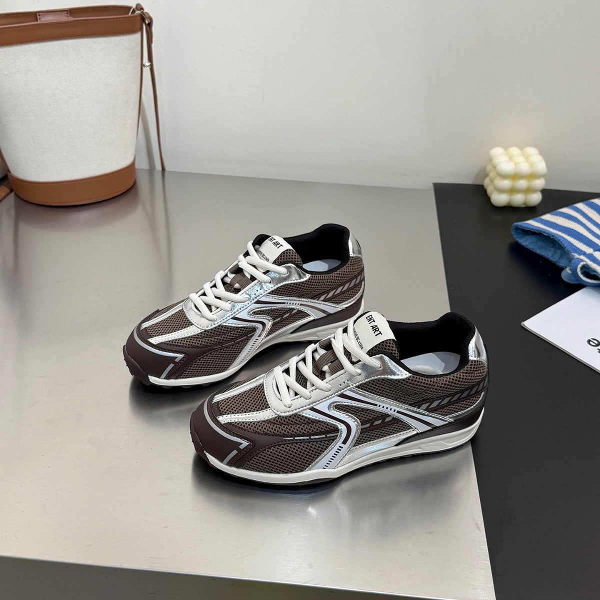 Damen sportliche Mesh-Sneaker mit dämpfender Sohle und atmungsaktivem Design R&B