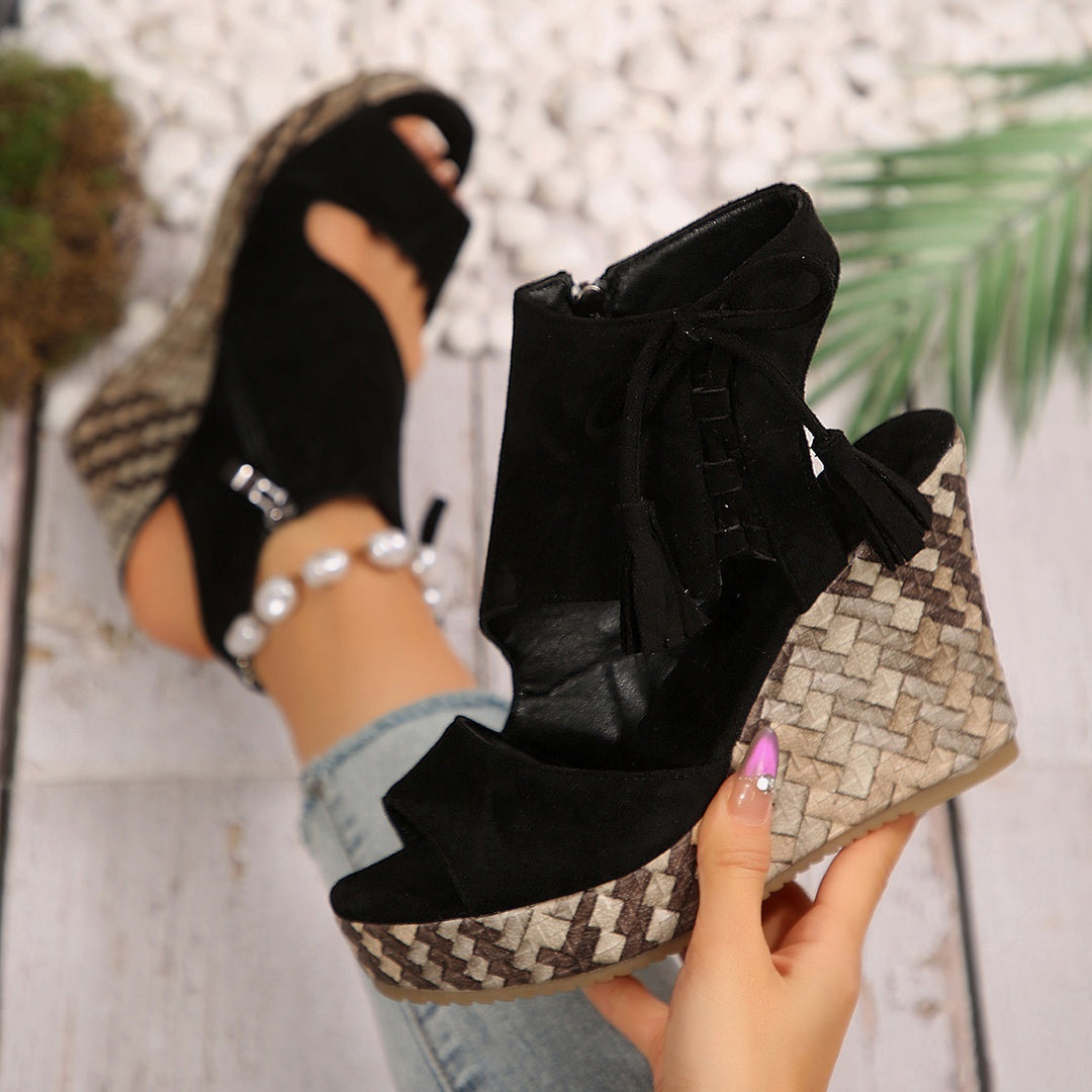 Damen Wedge-Sandalen mit modischem Fransen-Detail R&B