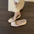 Damen elegante Slipper mit dezentem Schleifenelement und hohem Komfort R&B