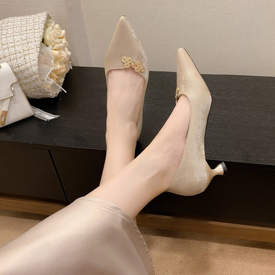 Damen elegante Spitze Pumps mit floralem Schmuckdetail R&B