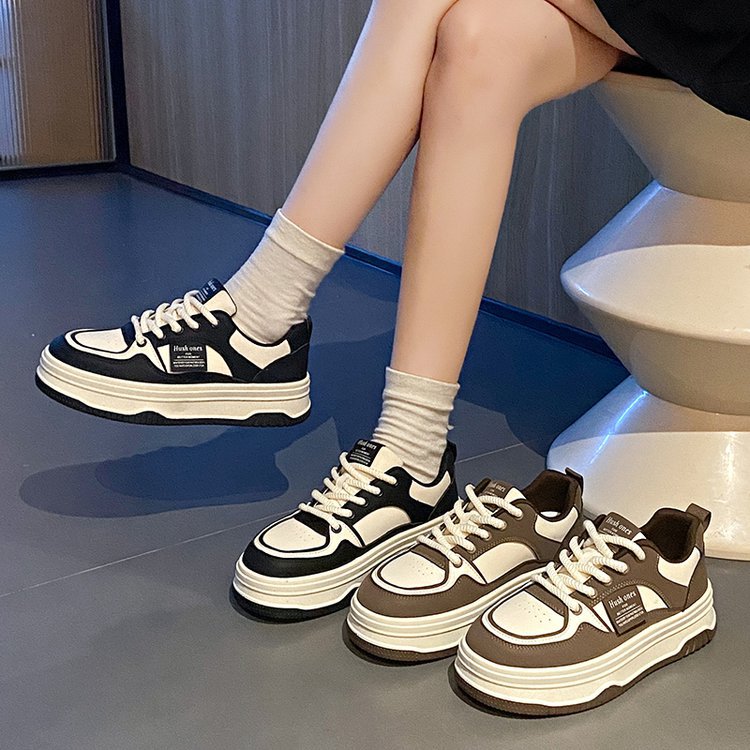 Damen Komfortable Freizeitsneaker mit verstärktem Obermaterial und stoßdämpfender Sohle R&B