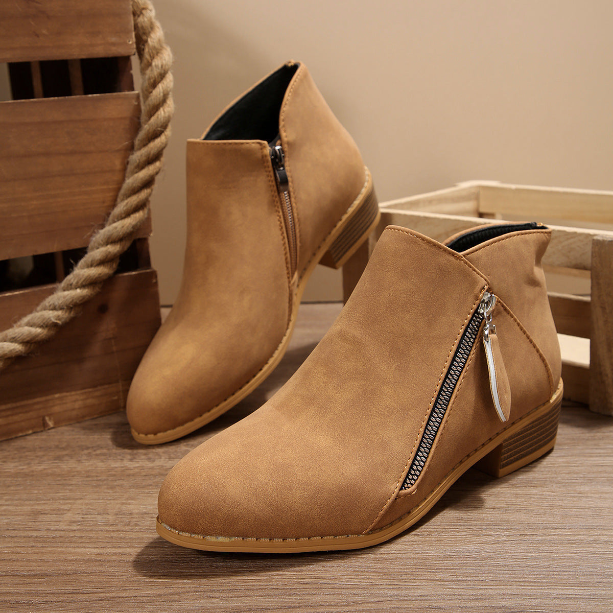 Damen Stiefeletten mit elegantem Reißverschluss und komfortablem Blockabsatz R&B