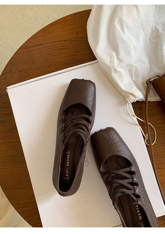 Damen Ballerinas mit einem innovativen Schnürdesign und komfortabler Einlegesohle R&B