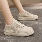 Damen Sneakers mit dämpfendem Sohlenprofil und atmungsaktiver Obermaterialstruktur R&B