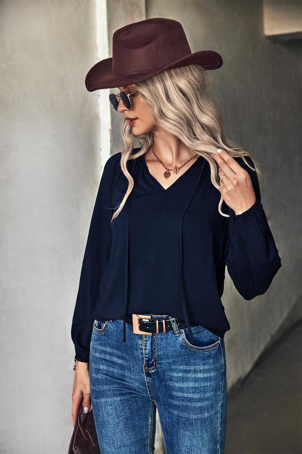 Damen Bluse mit eleganten Raffungen und V-Ausschnitt R&B