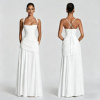 Damen Elegantes, schulterfreies Abendkleid mit raffinierten Drapierungen und fließendem Schnitt EB