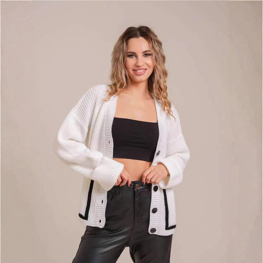 Damen lässiger Strickcardigan mit kontrastierenden Taschen und klassischen Knopfdetail R&B