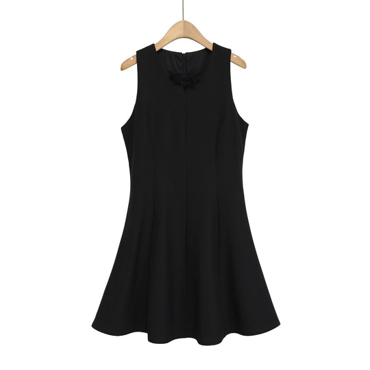 Damen Besprechungs-Kleid mit eleganter Schleifenverzierung und fließendem Schnitt R&B
