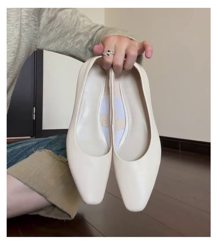 Damen Elegante und bequeme Slipper mit spitzem Zehenbereich R&B
