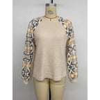 Damen Strickpullover mit modernen Raglanärmeln und floralem Muster R&B