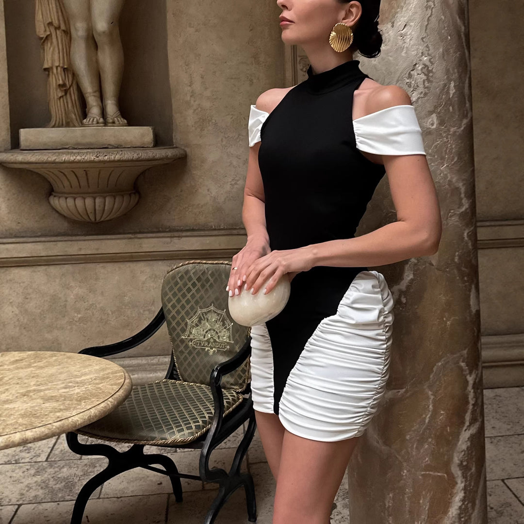 Damen elegantes Minikleid mit asymmetrischem Design und stilvollen Rüschendetails R&B