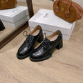 Damen Schnürschuhe mit elegantem Blockabsatz und modischem Finish