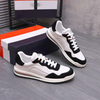 Damen Sportliche Leder Sneakers mit modischen Kontrasten von R&B