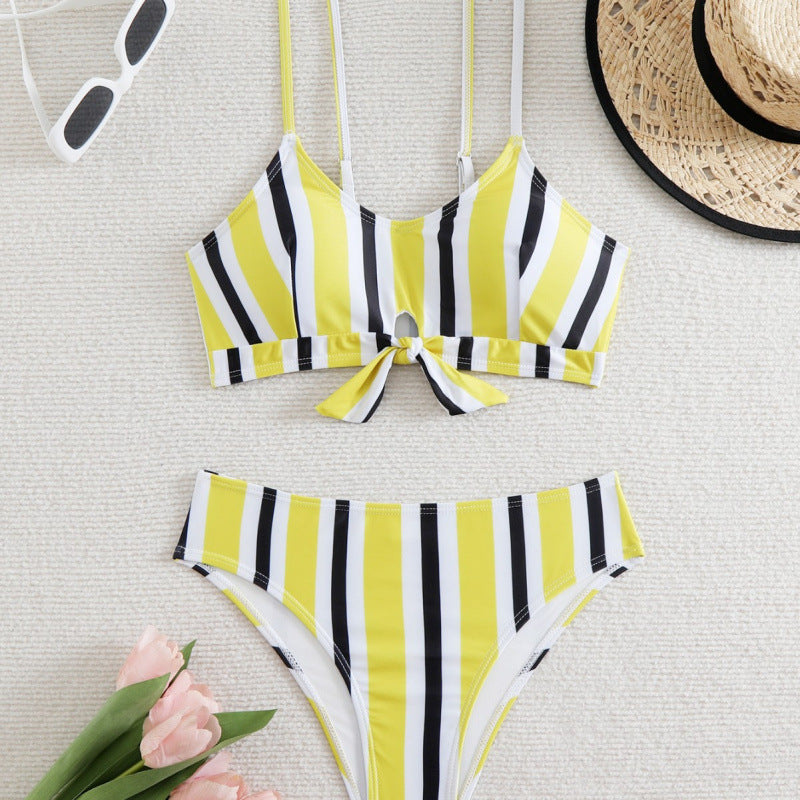 Damen Bikiniset mit eleganten Streifen und chicem Knoten R&B