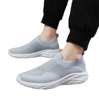 Damen Sportliche Slip-On Sneakers mit atmungsaktivem Design R&B