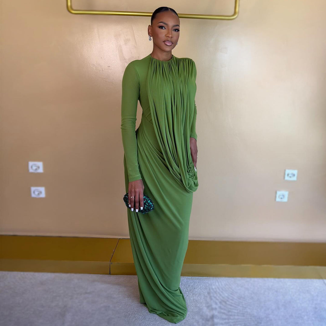 Damen Maxikleid mit innovativem Drapé und figurbetontem Schnitt R&B