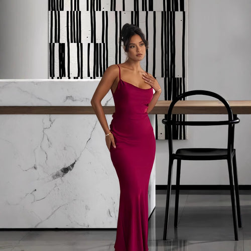 Damen Elegantes Maxikleid mit schmalem Schnitt und verführerischem Rücken R&B