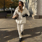 Oversized Daunenjacke Damen mit Taschen und Gürtel