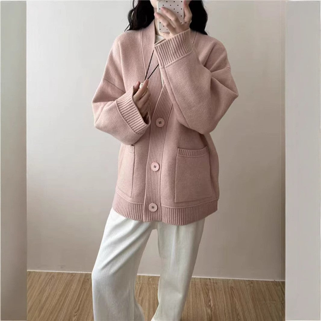 Damen Großer Strickcardigan mit tiefem V-Ausschnitt und praktischen Taschen R&B