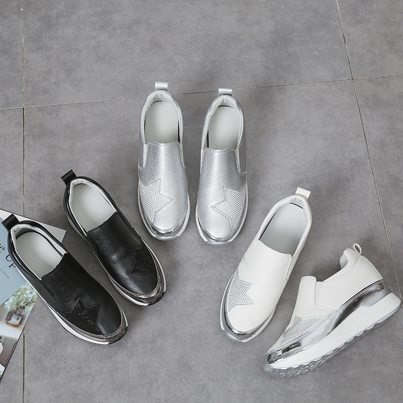 Damen sportliche Slip-On Sneakers mit glänzender Korksohle R&B