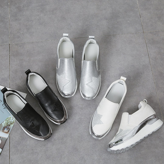 Damen sportliche Slip-On Sneakers mit glänzender Korksohle R&B