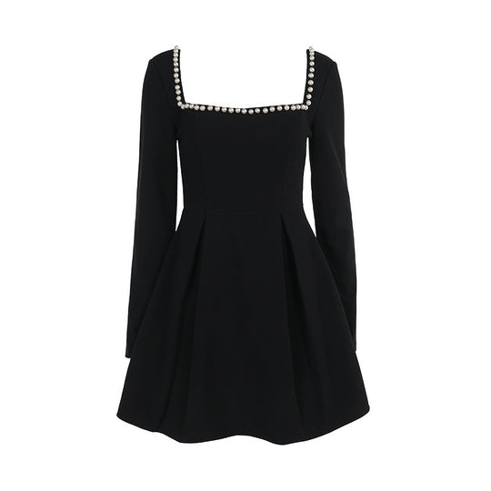 Damen Cocktailkleid mit Quadrat-Ausschnitt und eleganten Perlendetails R&B