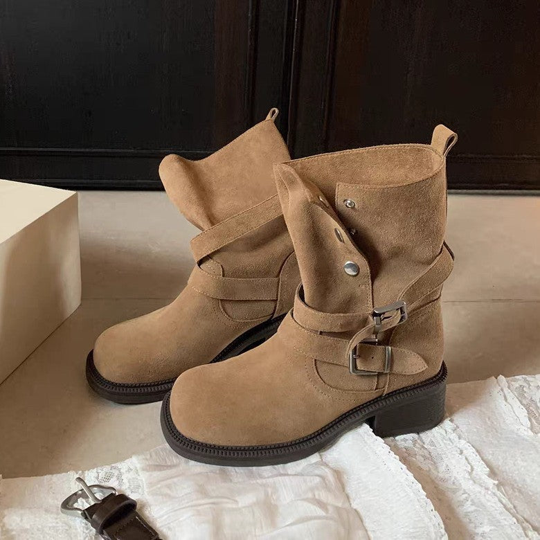 Damen Leder Stiefeletten mit dekorativem Riemen und robustem Blockabsatz