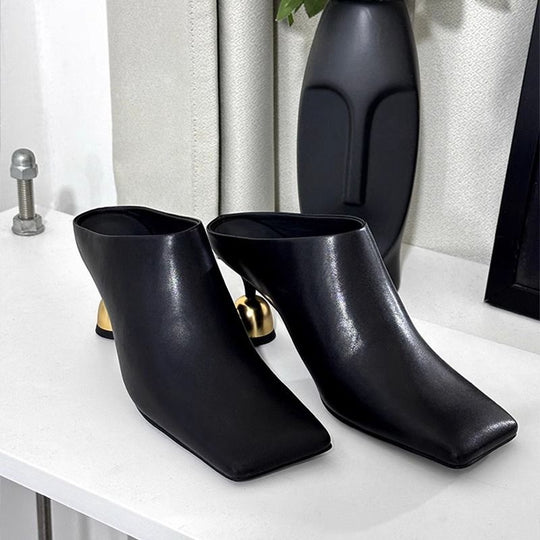 Damen elegante Mules mit goldenen Absatzakzenten R&B