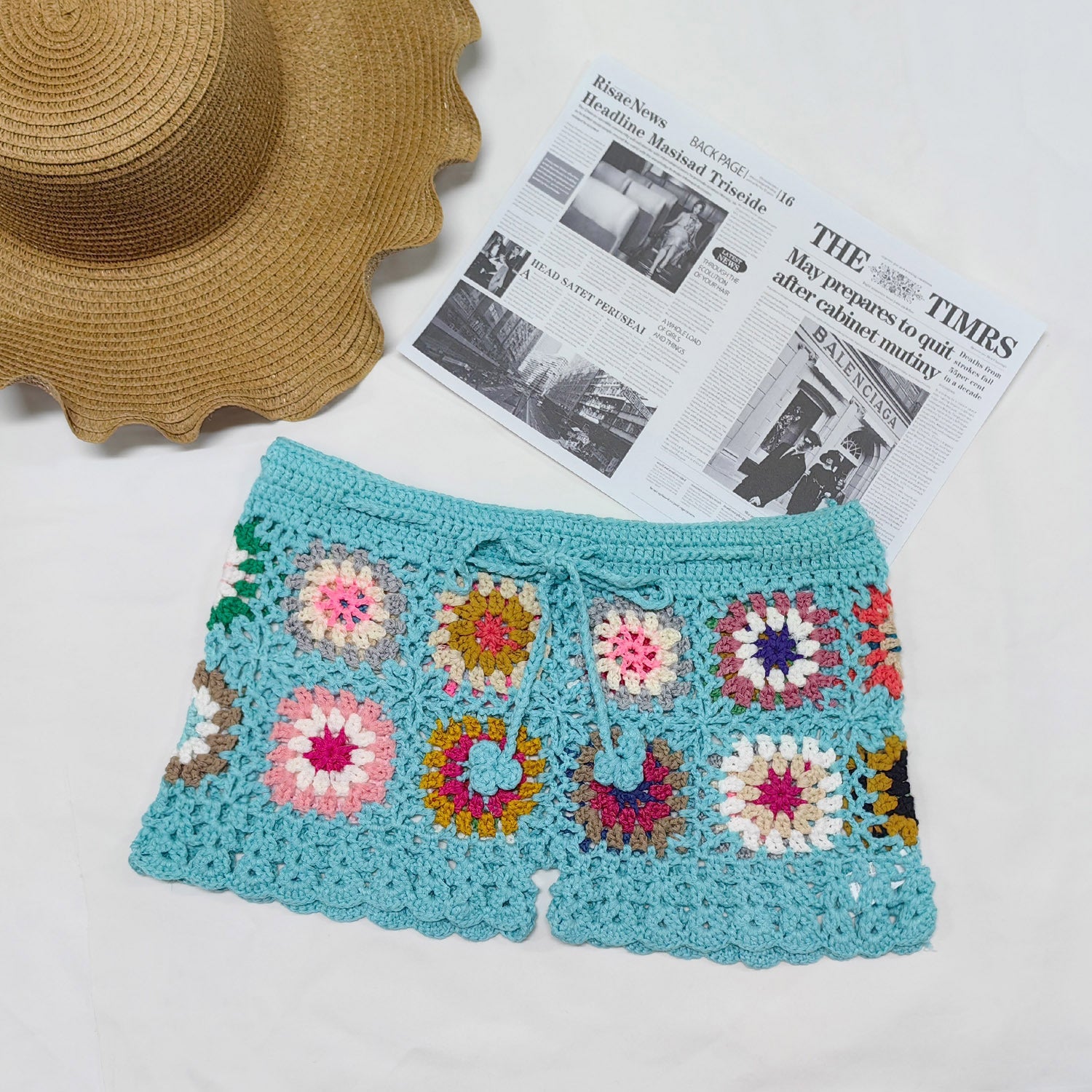 Damen Häkelshorts mit buntem Granny-Quadrat-Muster R&B