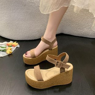 Damen Keil-Sandaletten mit komfortablem Fußbett und elegantem Riemchenverschluss R&B