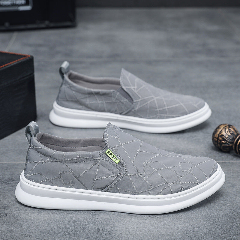 Damen Slip-On Sneakers mit atmungsaktiver Oberflächenstruktur und flexibler Sohle R&B
