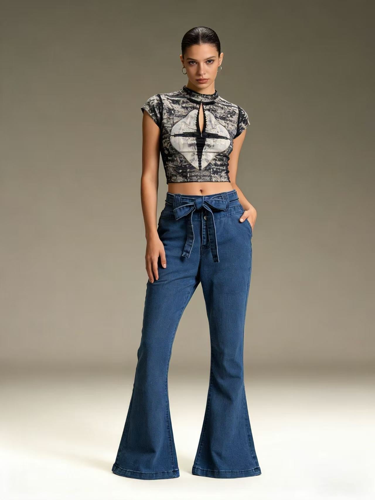Damen Flared Jeans mit hohem Bund und bequemem Stretchbund