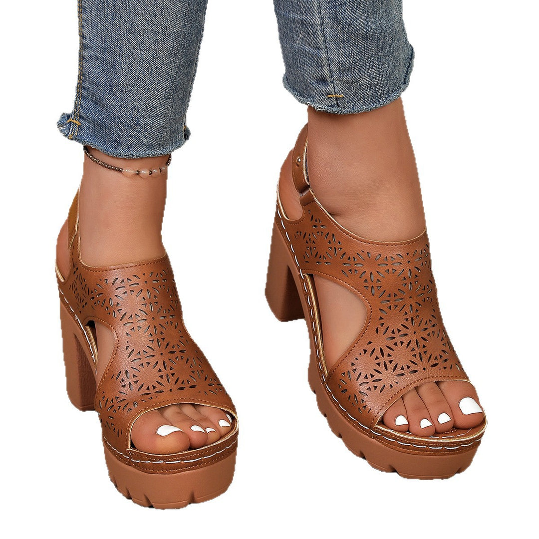 Damen Plateau-Sandaletten mit durchbrochenem Design und komfortablem Blockabsatz R&B