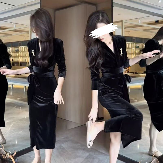 Damen Langarmkleid mit elegantem Wickeldesign und schickem Rüschensaum R&B
