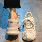 Damen Sportliche Sneakers mit atmungsaktiver Oberflächenstruktur und rutschfester Sohle R&B