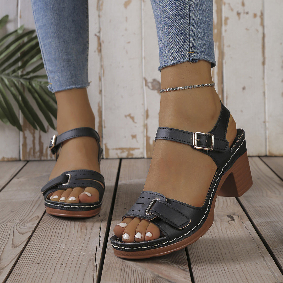 Damen Plateau-Sandaletten mit elegantem Riemchen-Design R&B