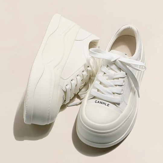 Damen Plateau-Sneaker mit trendigem Design und komfortabler Dämpfung R&B
