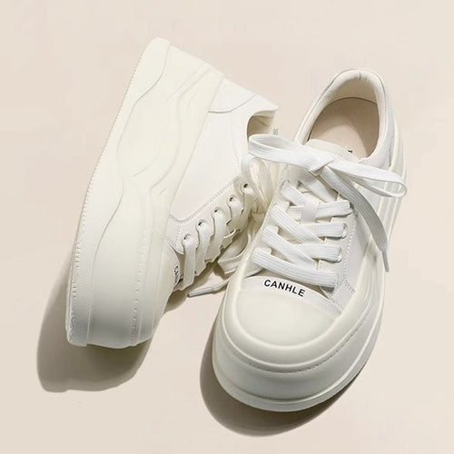 Damen Plateau-Sneaker mit trendigem Design und komfortabler Dämpfung R&B
