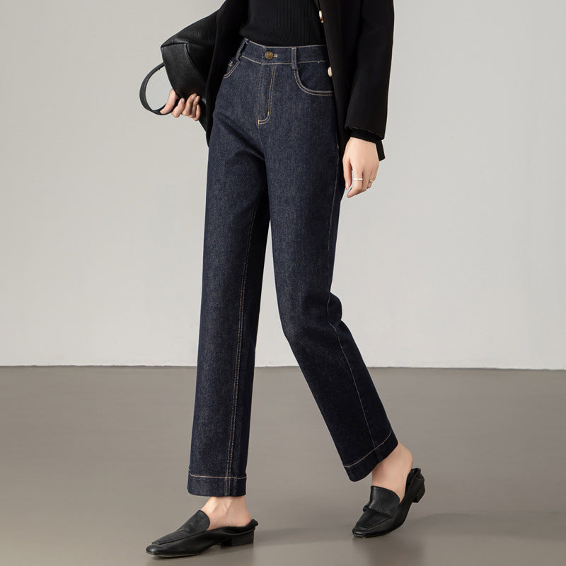 Damen Weite Jeans mit hohen Taschen und modernen Nähten